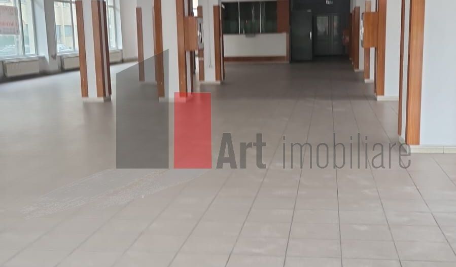 Spatiu comercial de inchiriat in zona Pietii Centrale - Poză 5