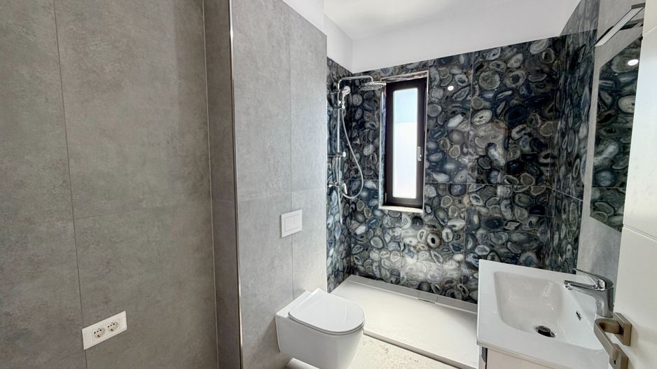 Penthouse Collection | Etaj retras | Cu Piscina Privata | GATA de mutat - Poză 7