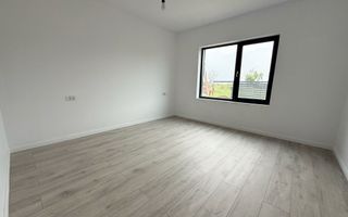 Casa Individuala cu 3 camere, 2 bai, teren 375 mp - zona centrala - Poză 13