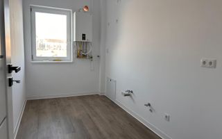 Garsoniera 41 mp, balcon bucatarie separata , intabulata zona Brana - Poză 19