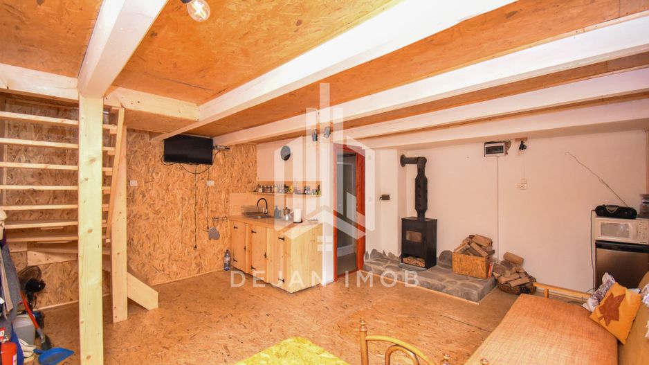 Casă / Vilă cu 2 camere de vânzare în Nord, Sfantu Gheorghe - Poză 5