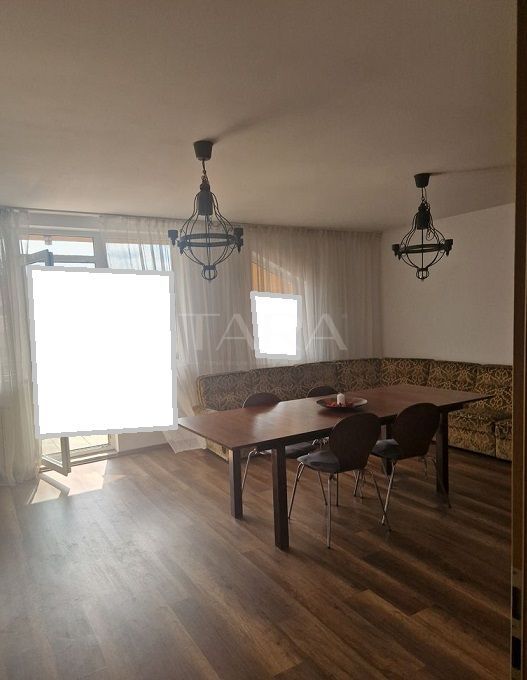 Apartament spațios cu 4 camere, în zona centrală Eroilor, Floresti. - Poză 3