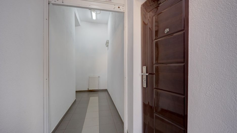 SI CASA SI AFACERE totul sub același acoperiș in Sector 5 ! - Poză 29