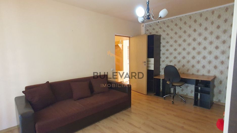 Apartament cu 2 camere decomandate, zona strazii Porii! - Poză 2