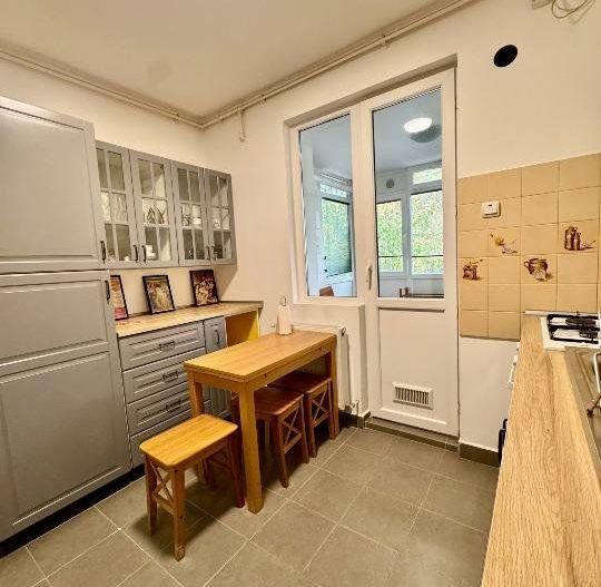 Apartament de închiriat în Floreasca: 2 Camere, 51mp, Mobilat şi Utilat Modern - Poză 7