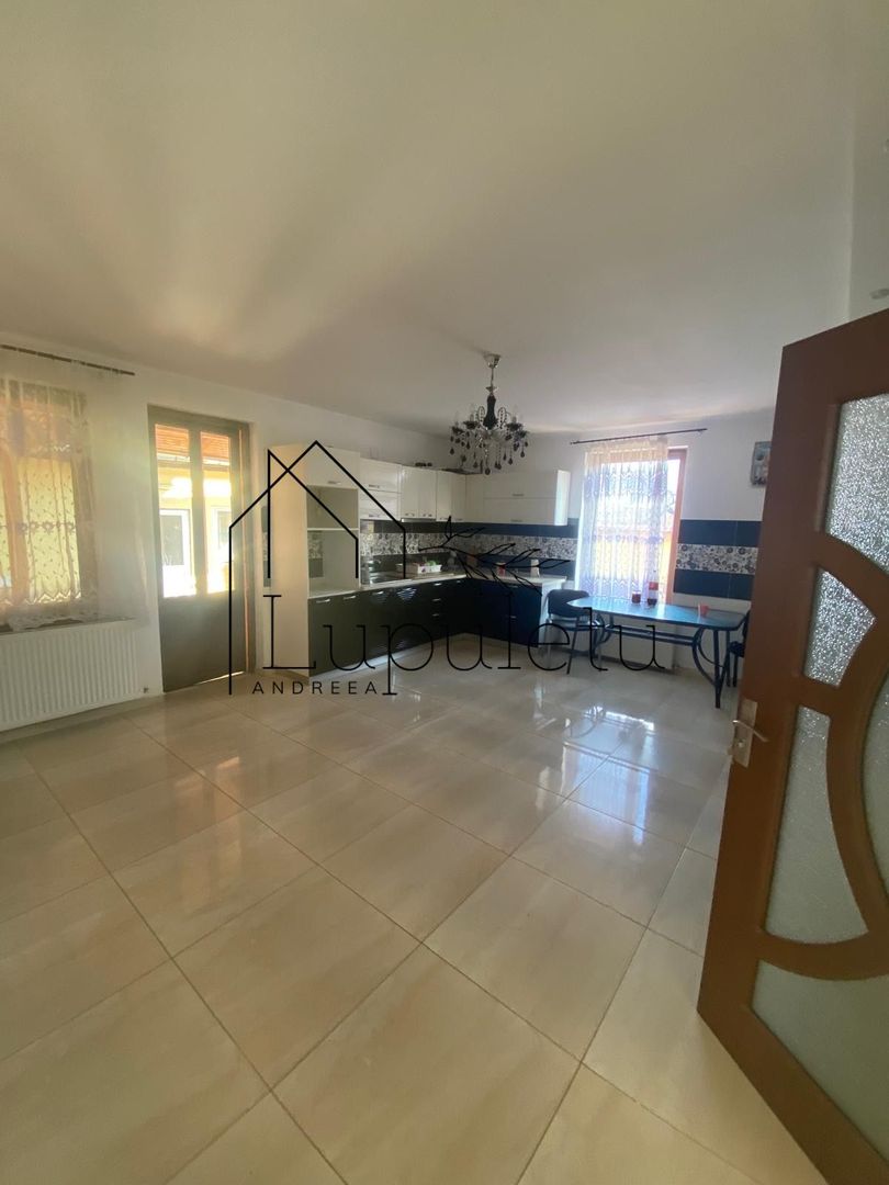 VILĂ PREMIUM DE VÂNZARE | STRADĂ PRIVATĂ | 5 CAMERE | Rasinari - Poză 22
