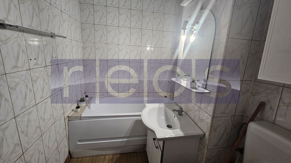 DE VANZARE AP 2 CAMERE 54 MP GORJULUI | CIRCULAR | RENOVAT | METROU - Poză 5