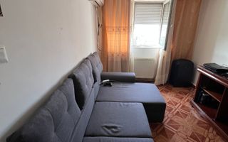 Apartament de vânzare – zona Micro 6 - Poză 1