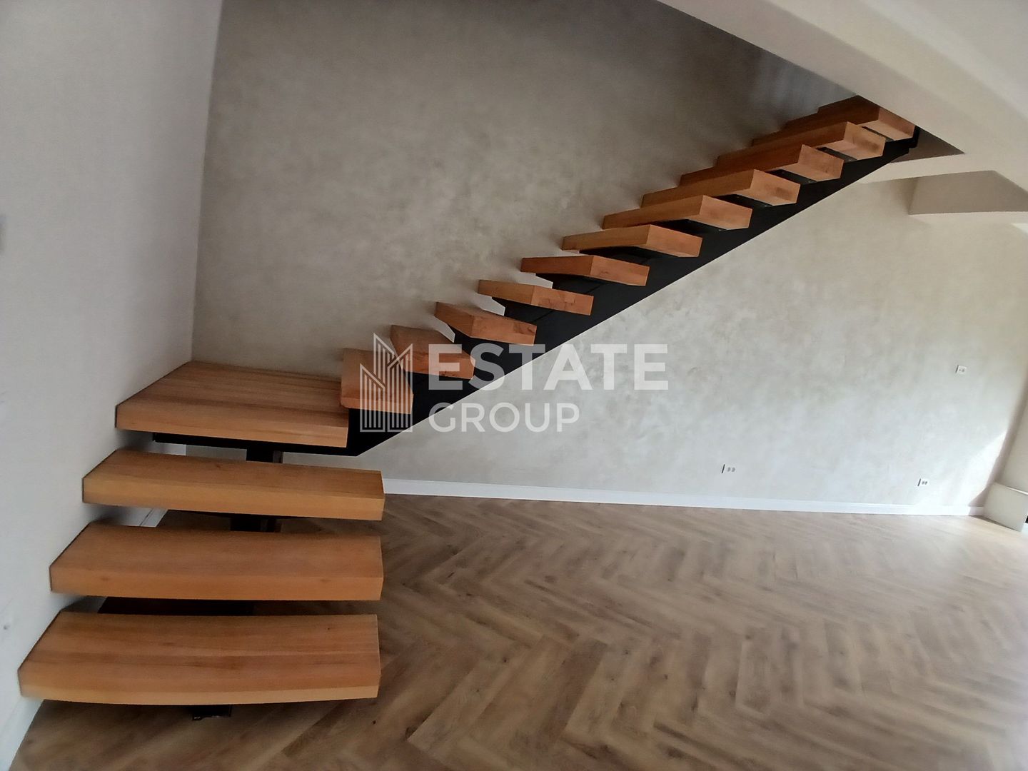 Duplex modern cu 4 camere in Dumbravita - Poză 3