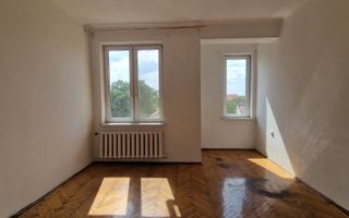 Apartament cu 3 camere | Rogerius | Oradea - Poză 2