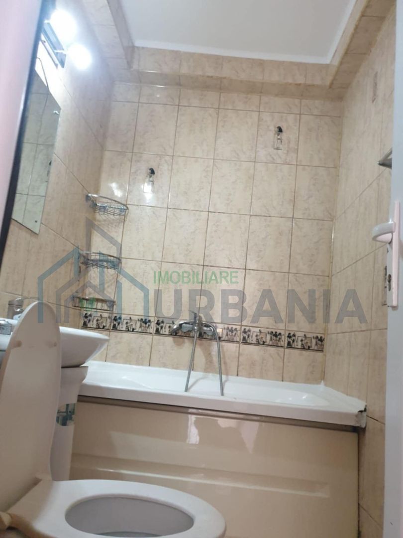 Apartament 2 camere decomandate de închiriat în Podul Roș, lângă Liceul Emil Racoviță - Poză 6