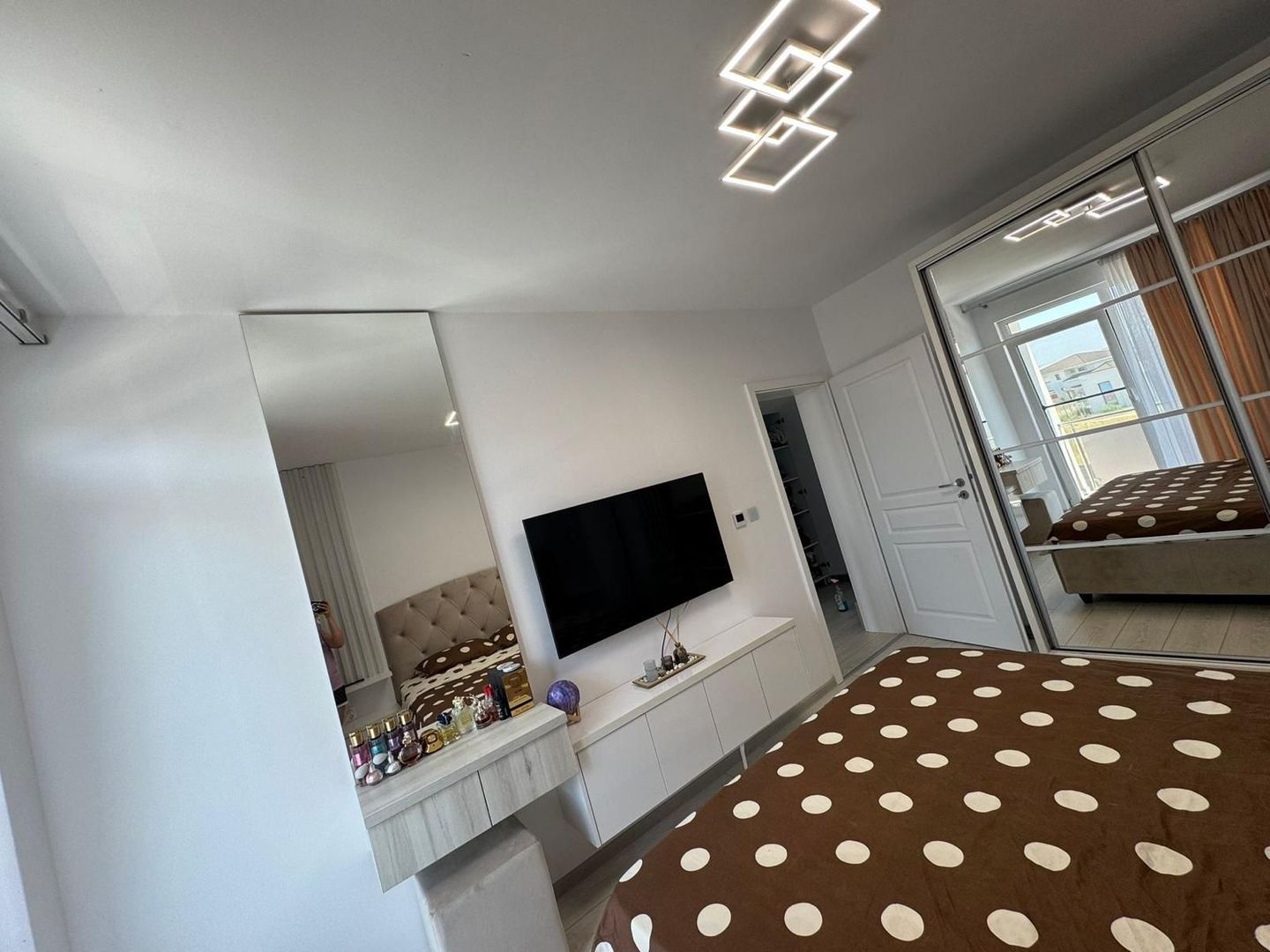 Casa insiruita | Calea Urseni  | Mobilata-Utilata | 2 parcari - Poză 10