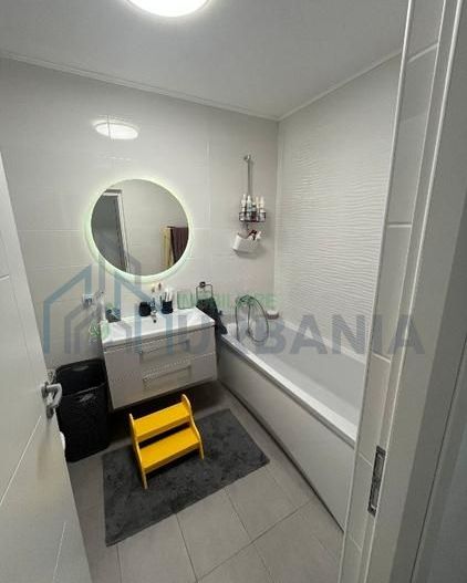 Vând apartament cu 4 camere 85 mp Pacurari - Poză 10