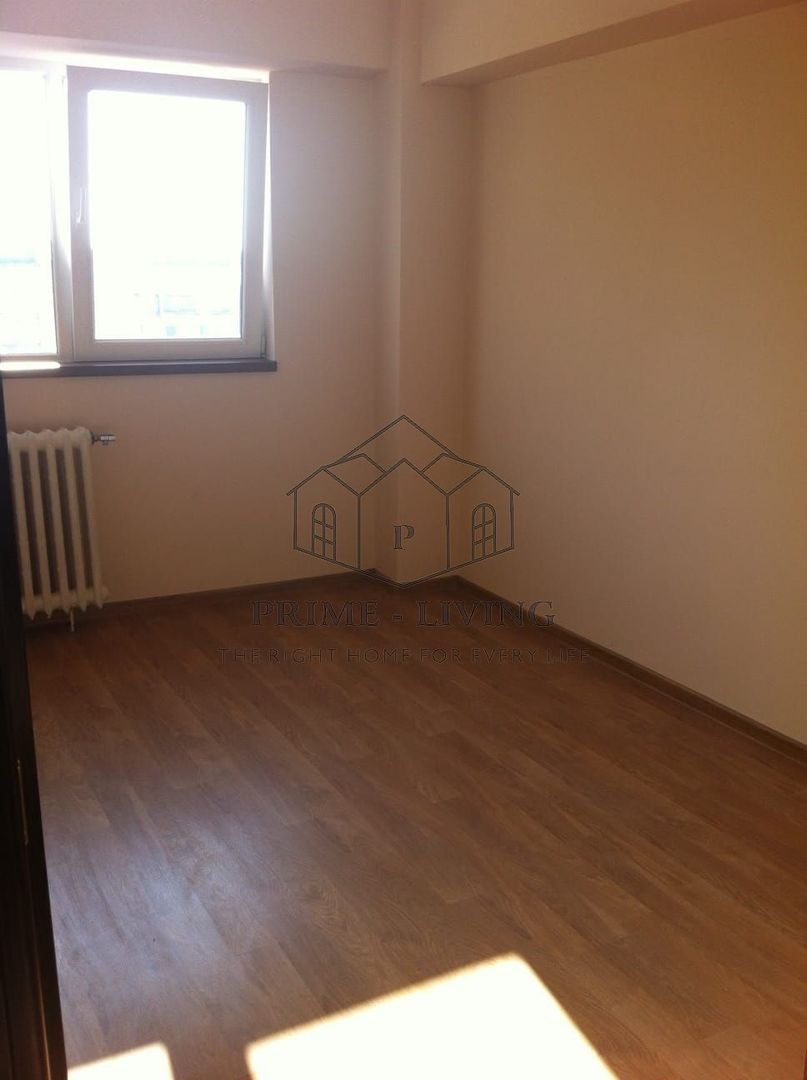 APARTAMENT CU 4 DORMITOARE LA VANZARE ZONA BASARABIA - Poză 8