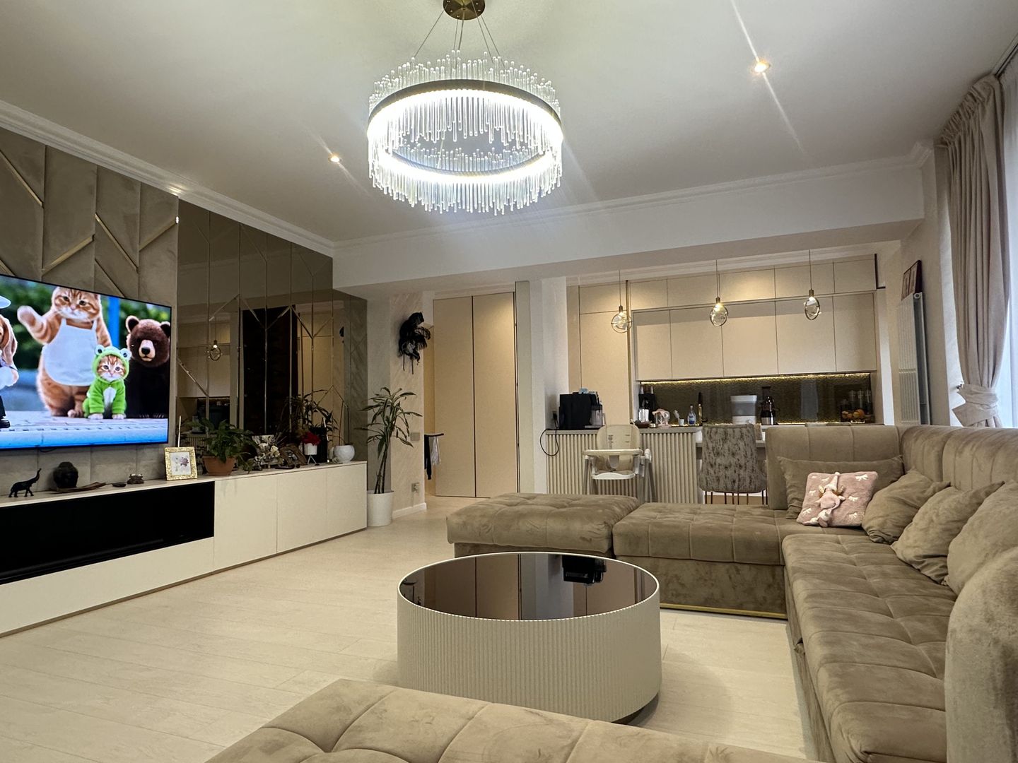 Apartament spectaculos cu 3 camere, 100 mp utili +terasă impresionanta - Poză 13