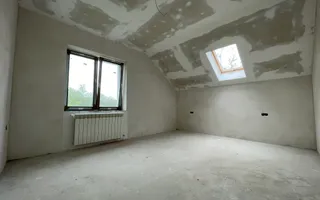 Casa rezidențială cu 7 camere, 3 băi, dressing, pivniță – Sura Mica - Poză 15