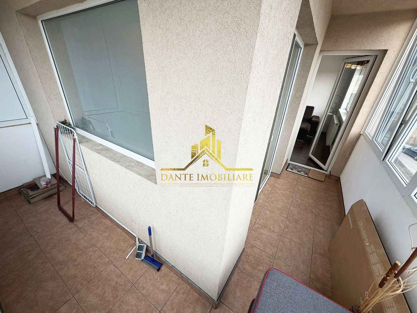 2 camere, spatios, mobilat modern, bloc nou, balcon, zona VIVO - Poză 8