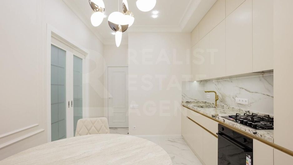 Chirie, apartament, 1 cameră + living, strada Moara Roşie, Centru - Poză 5