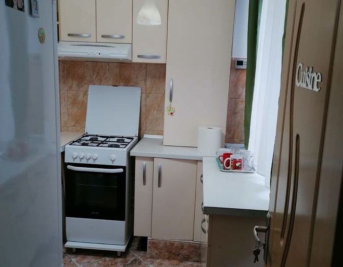 Studio spațios 45 mp, bloc 2010, AC, centrală, zona Trapezului, parcare liberă - Poză 4