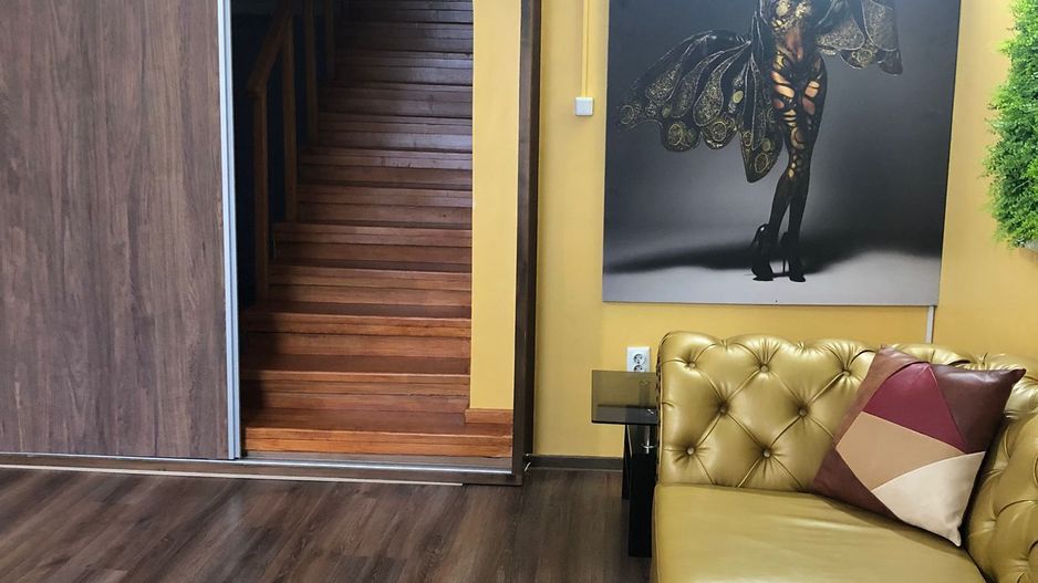 Casa de inchiriat   P+1E+M  - Piata Centrala - Poză 14