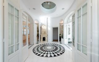 Vila unicat de vanzare- Maison - zona Centrala- Dacia -Mosilor - Poză 3