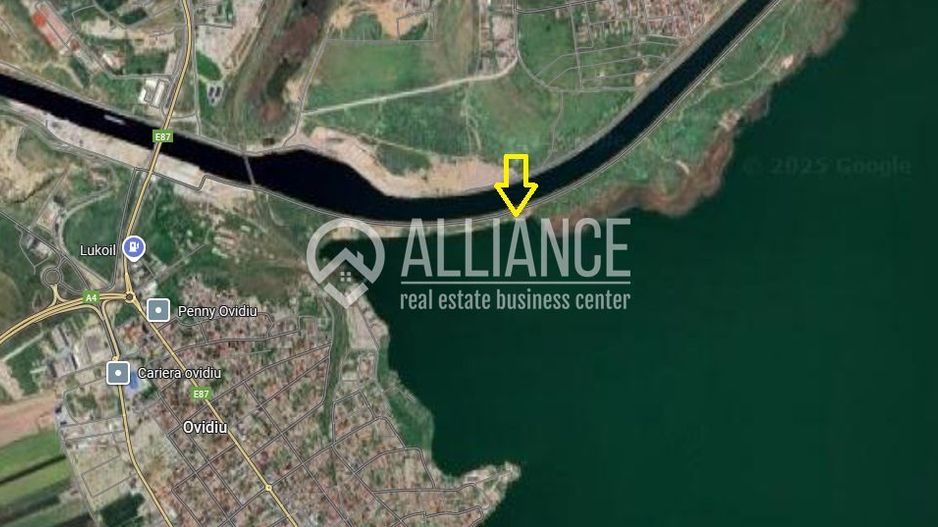 OVIDIU Teren cu deschidere directă la Lac Siutghiol - Poză 1