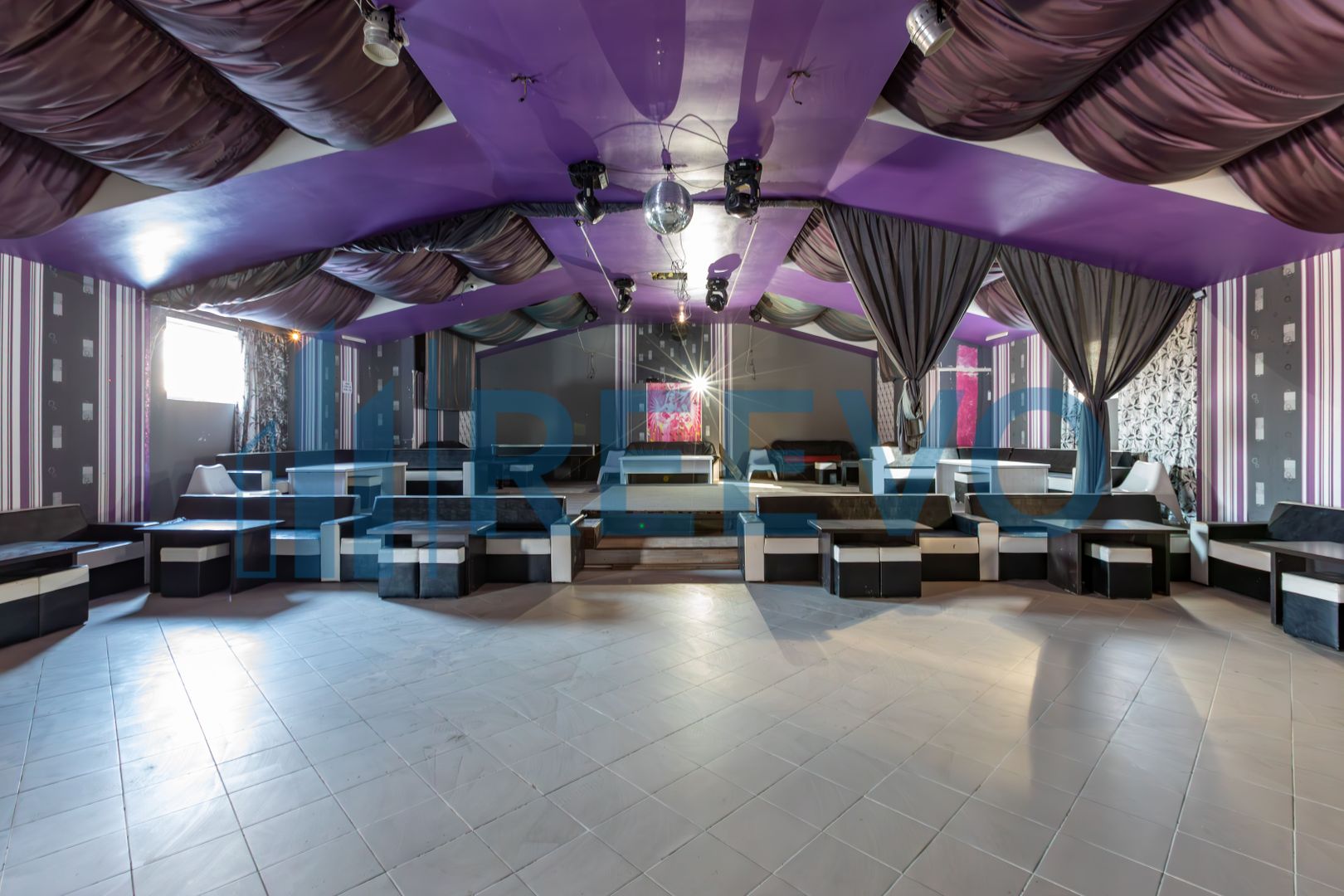 Proprietate cu casa si spatiu comercial+teren 4060 mp Bahna - Poză 7