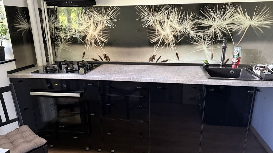 Apartament superb 2 camere Mihalache, mobilat, balcon, loc de parcare. - Poză 3