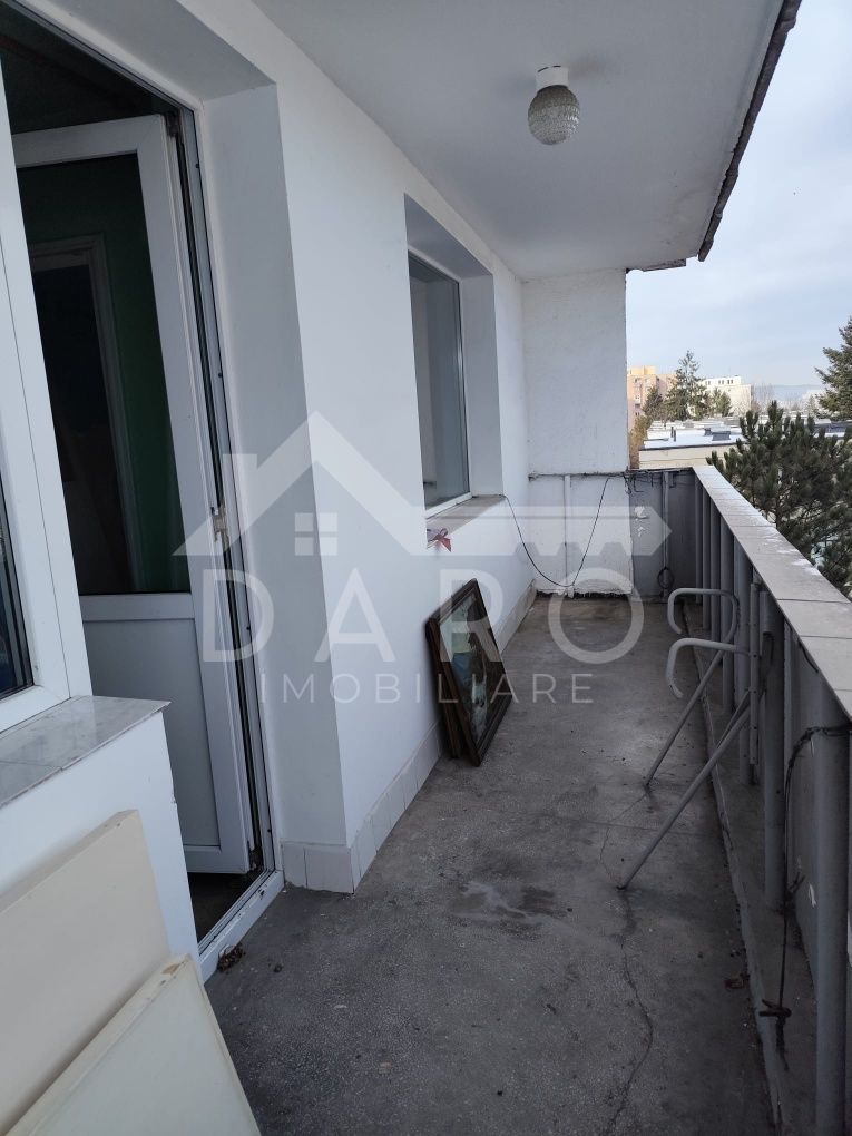 De vânzare apartament 2 camere - Poză 4