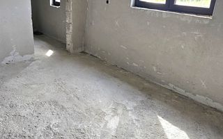 🌿 Casa cu Teren de vânzare – Valea Jelnei - Poză 12