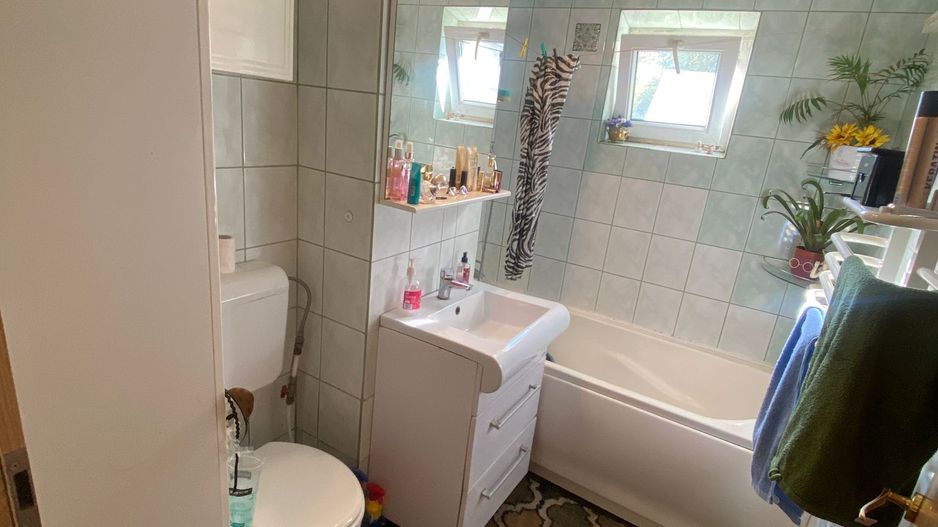 Girocului | 3 Camere | Decomandat | Boxa-spatiu depozitare | Izolat interior - Poză 11