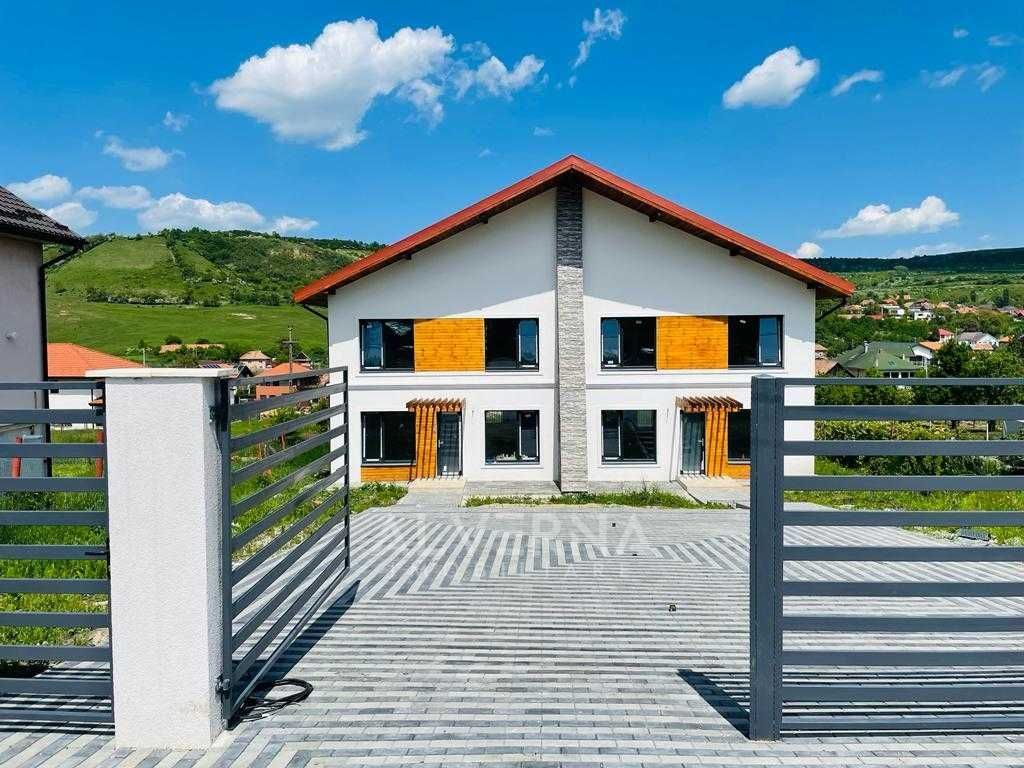 CASA DUPLEX | P+1+Pod | 123mp + POD 45mp | teren 654mp | Chinteni - Poză 4