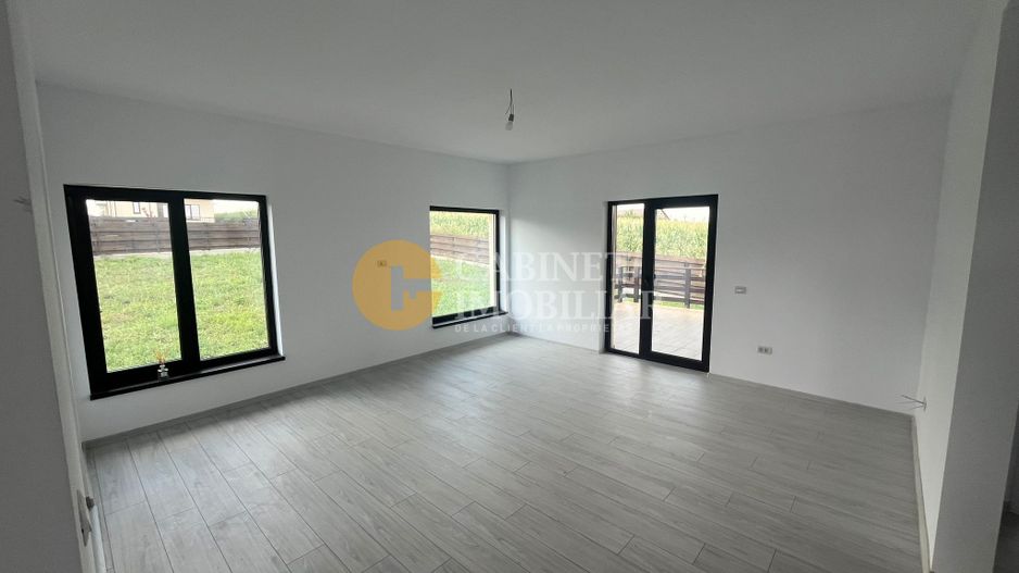 Casa 3 camere 500 Mp Teren Valea Lupuui - Poză 4