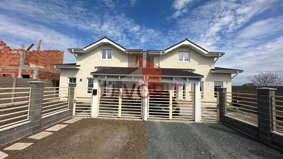 Duplex Individual | 4 camere | Toate utilitatile | Asfalt | Carport | - Poză 1