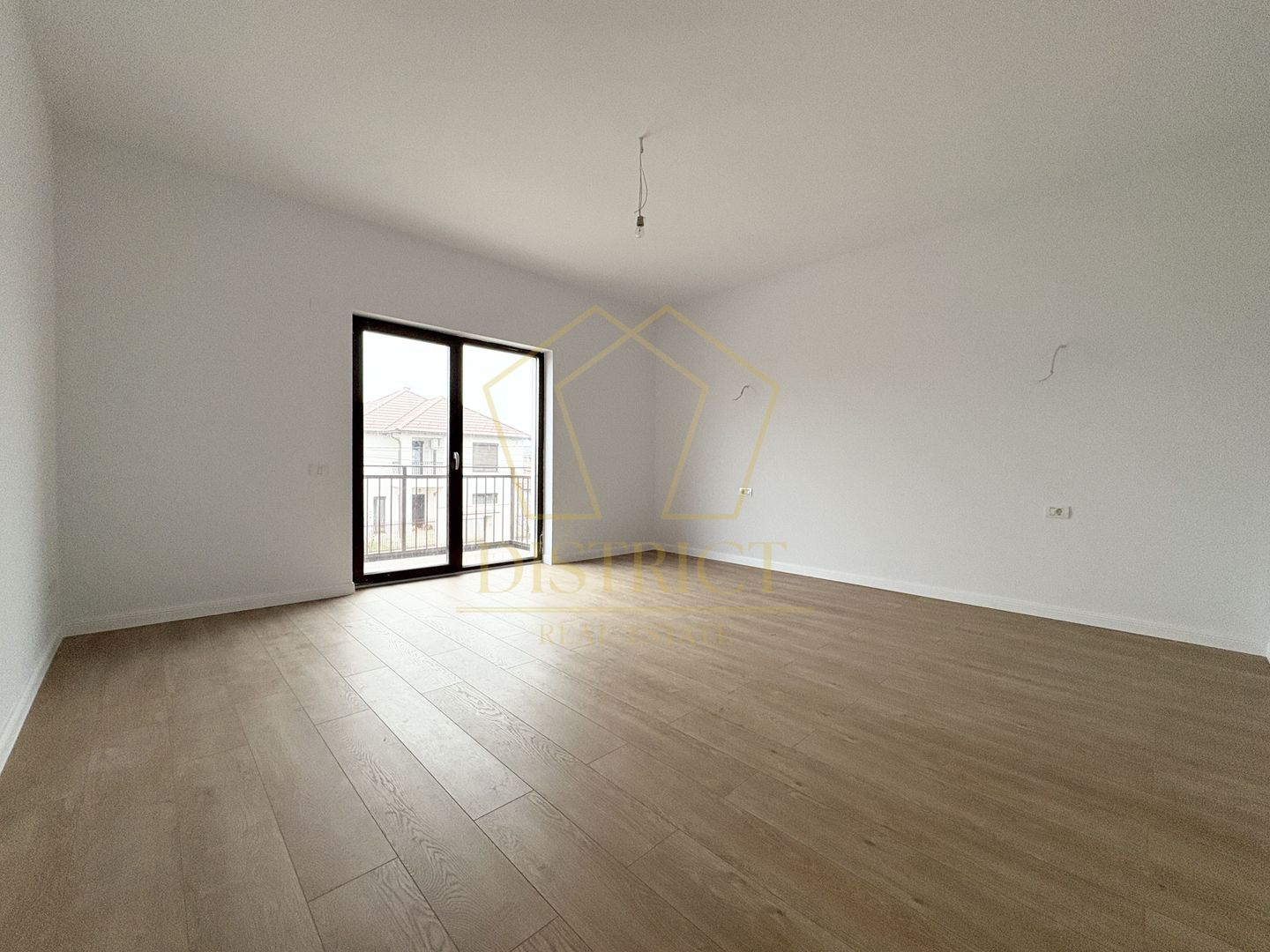 Duplex superb cu 4 camere si 3 bai | Giroc | Hotel IQ - Poză 7