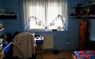 Apartament 4 camere, 78 mp utili, et.1, cu garaj si boxa - Poză 11