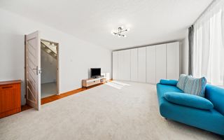 Casa individuala spatioasa cu 4 dormitoare, Colonia Sopor - Poză 3