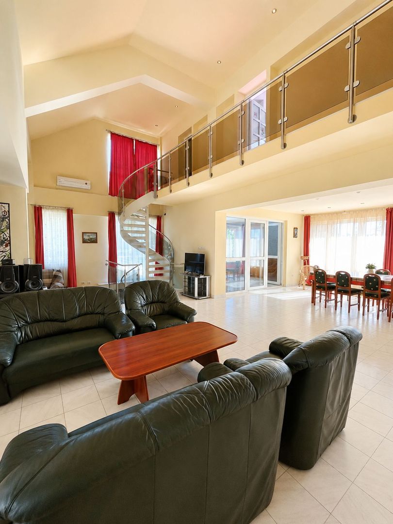 Vila Sanmartin -Zona Beverly Hills -8030mp teren - Poză 4