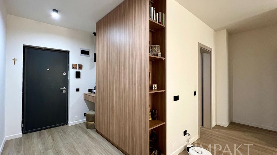 Apartament ultrafinisat cu terasa si view - Poză 9