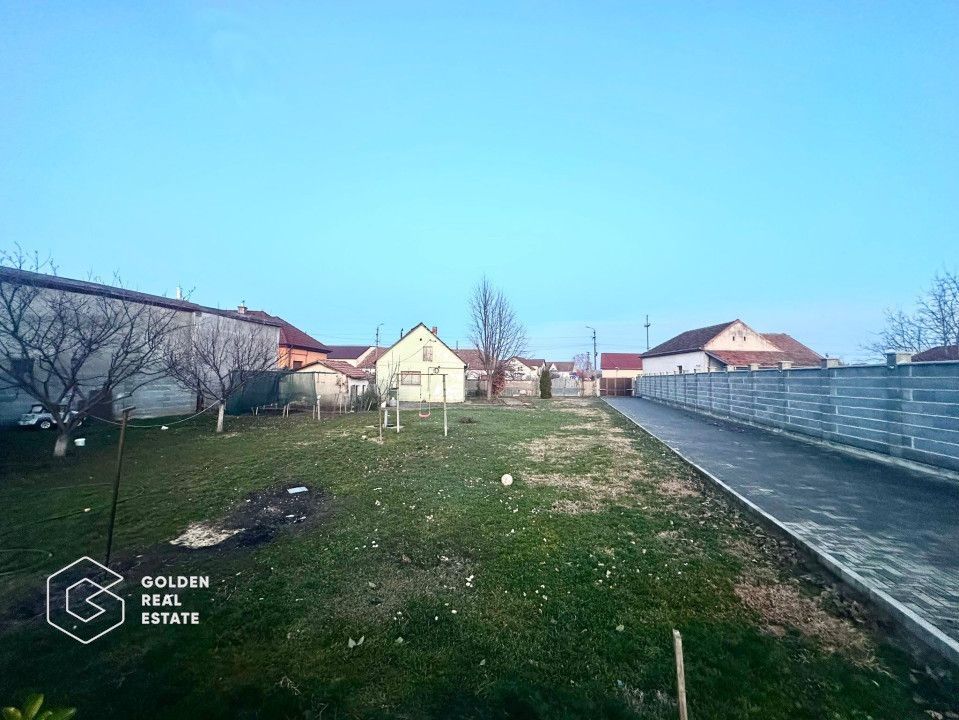 Teren 530 mp cu utilitati, constructie 3 camere cu centrala proprie,zona Poltura - Poză 2