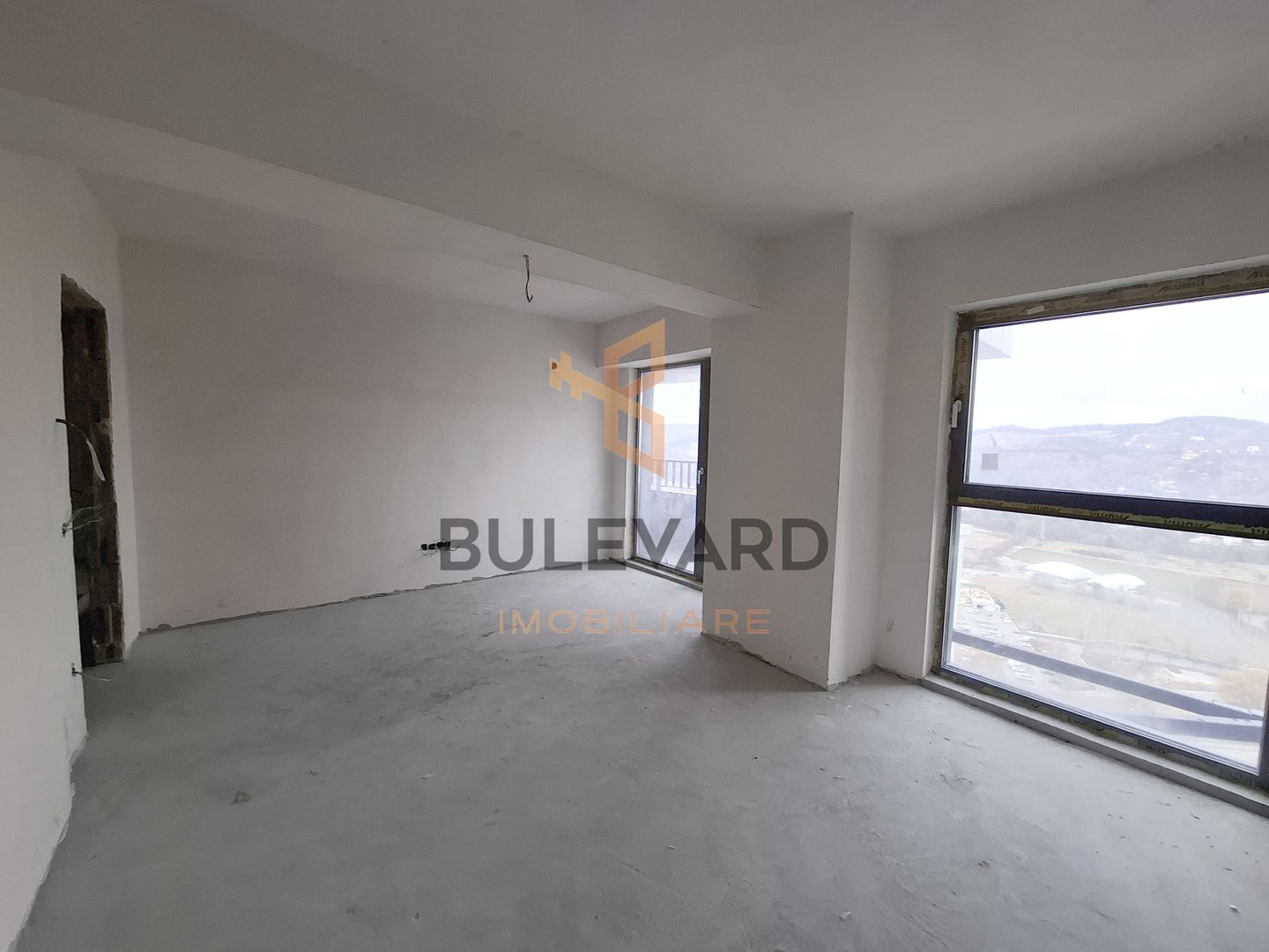 Penthouse 194 mp utili + 4 balcoane, view superb! - Poză 16