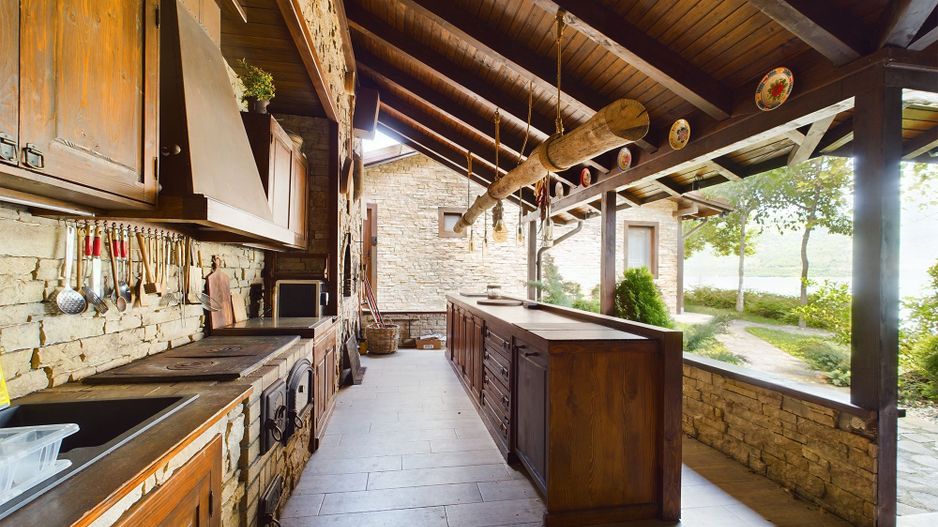 Pensiune de Lux pe Malul Dunării în Dubova - Poză 24