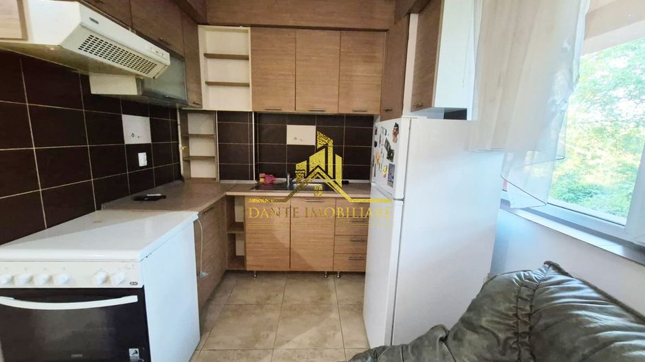 1 camera, decomandat, modern, bloc nou, parcare, Borhanci - Poză 4