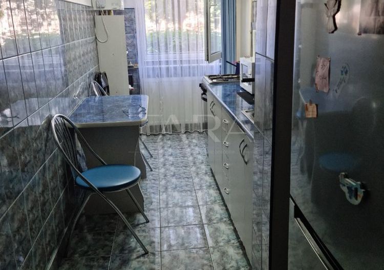 Apartament decomandat cu 2 camere, Mănăștur – zona Big. - Poză 4