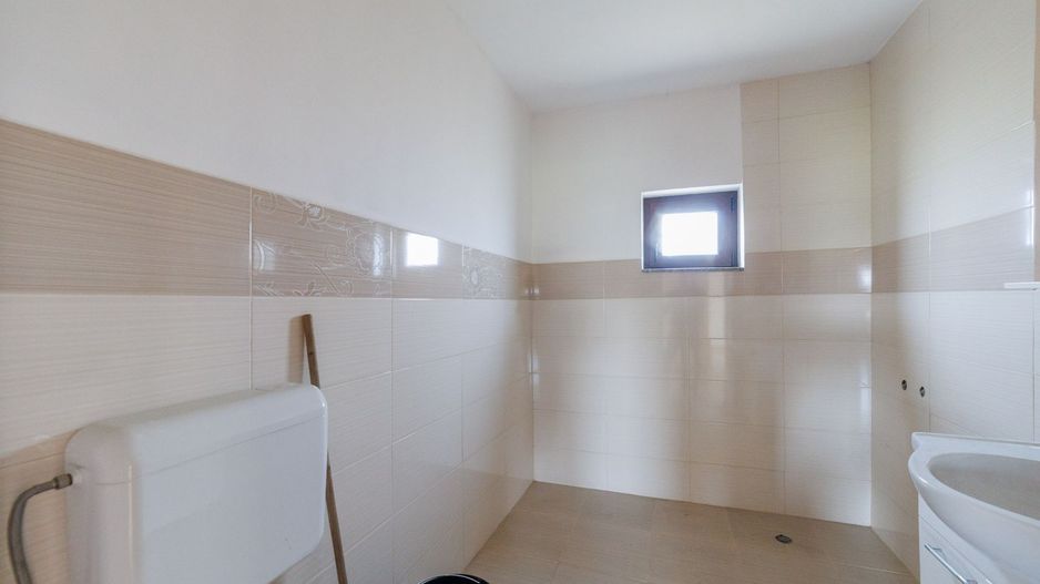 Casa P+M cu 4 camere si teren de 705 mp | Pitesti – Strada Zborului - Poză 27