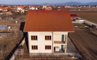 Casa cu teren 1500 mp in Harman - Poză 28