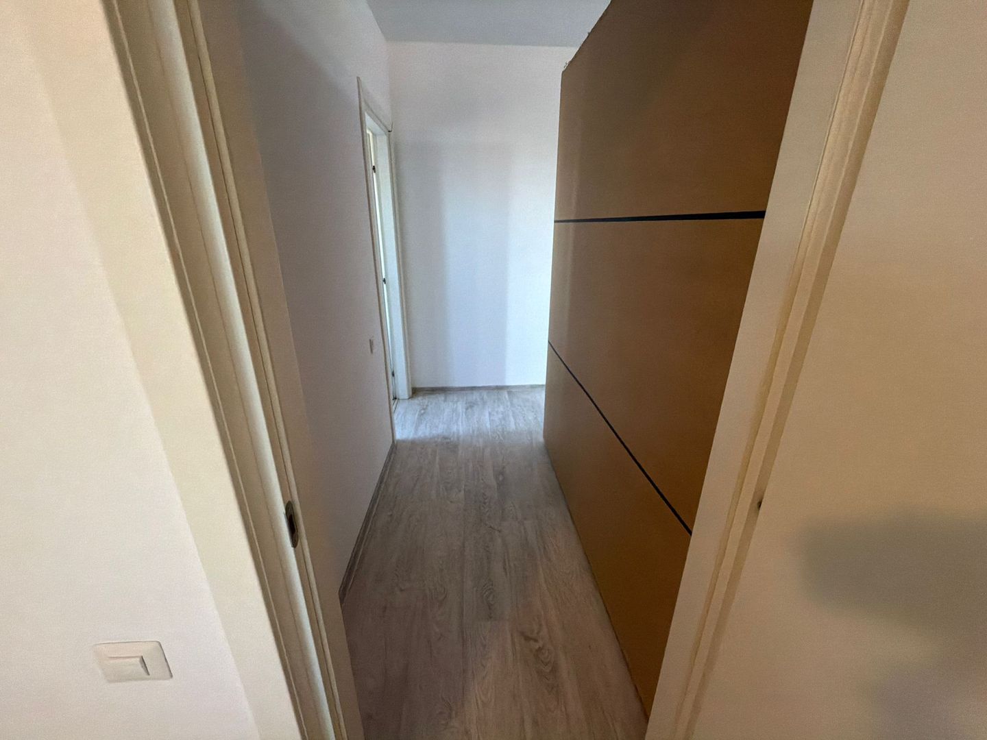 Apartament 2 camere Bragadiru Loc de Parcare - Poză 14