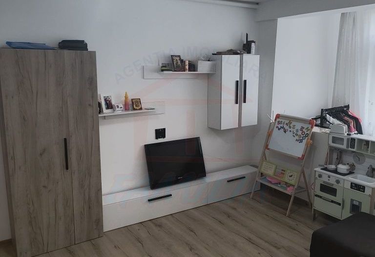 Vanzare apartament 2 camere, Micro 16, 52 mp, 68.000 EURO - Poză 3