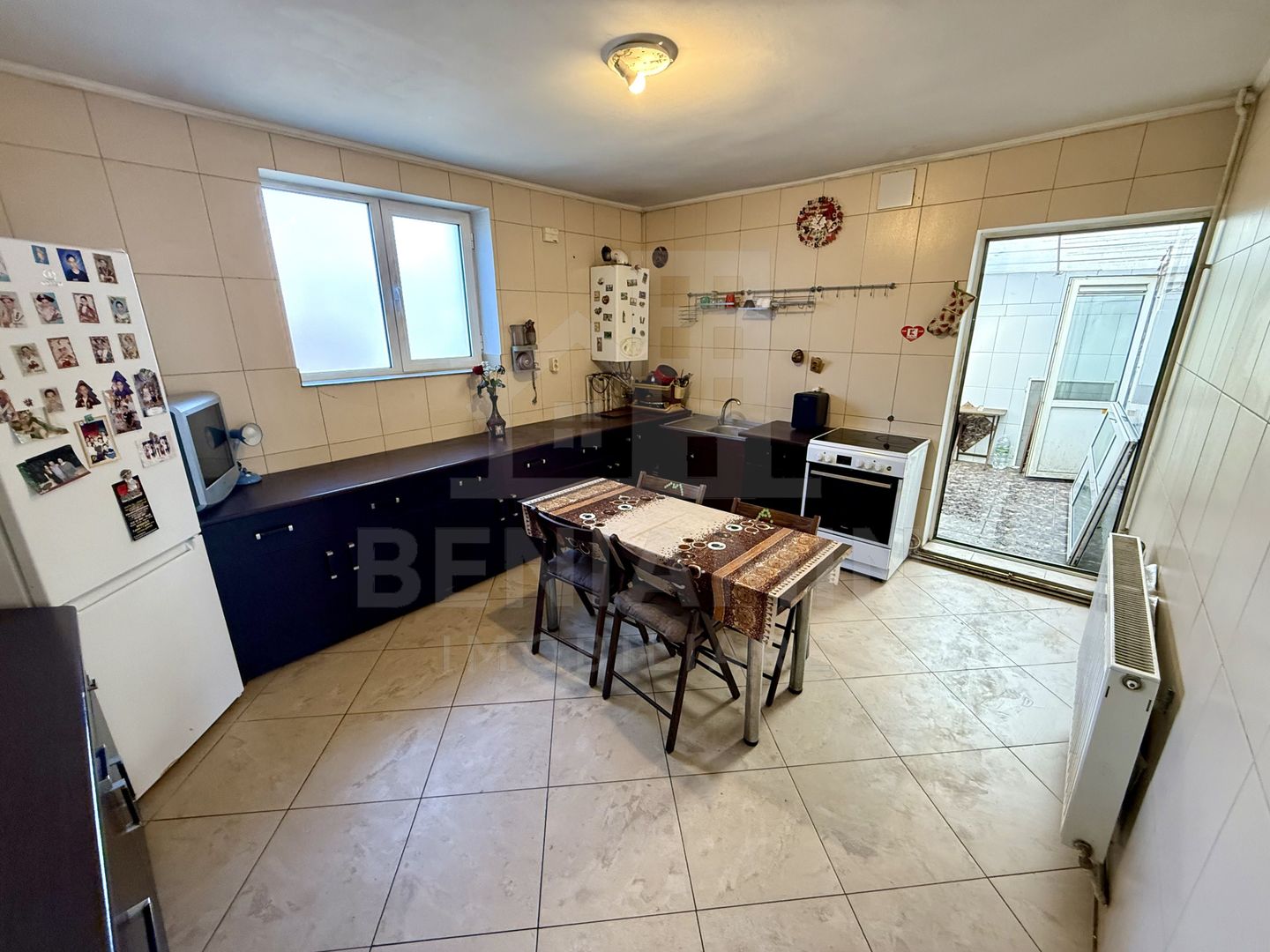 Casa langa Spitalul de Neuro-Acces auto-4 dormitoare-Foisor-Libera - Poză 2
