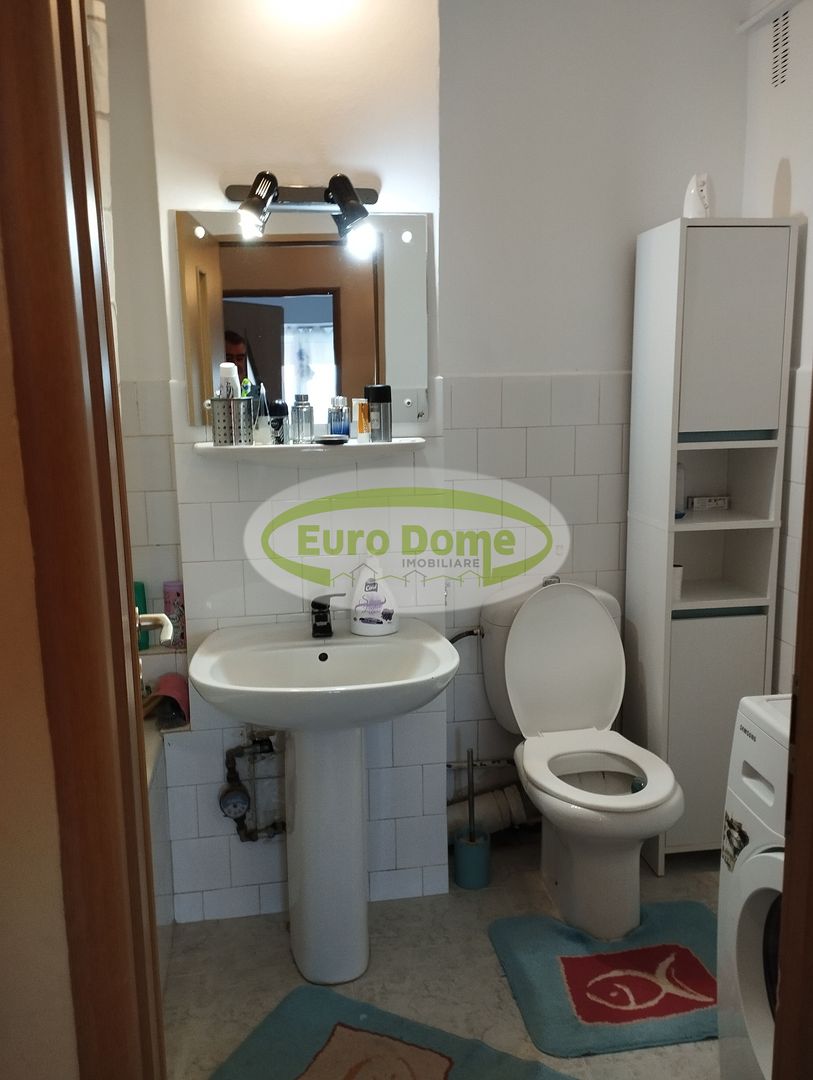 Apartament decomandat centrul Civic - Poză 6